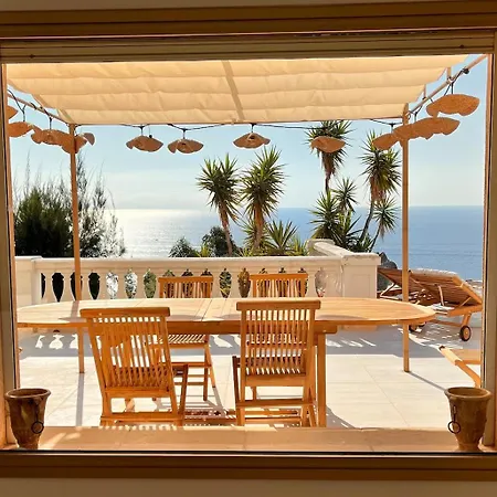 Prestigious With An Incredible Sea View Вилла Сен-Рафаэль