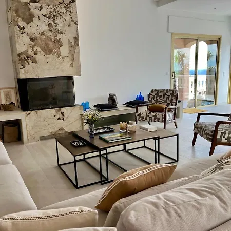 Prestigious With An Incredible Sea View * Saint-Raphael (Var)