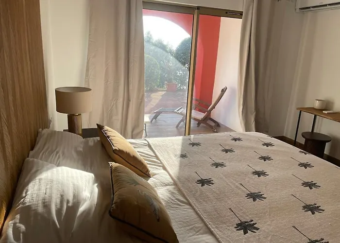 Villa Prestigious With An Incredible Sea View Saint-Raphaël