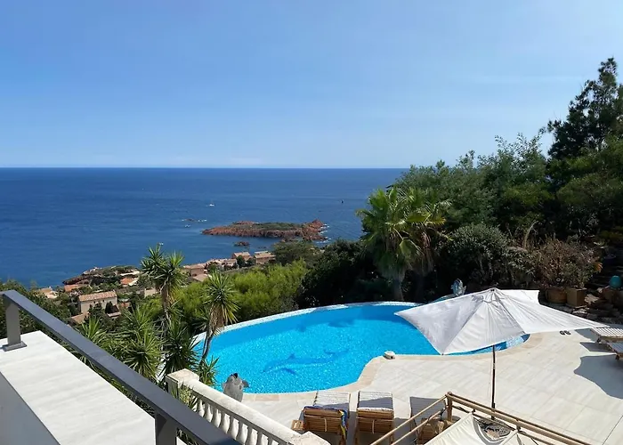 Prestigious With An Incredible Sea View * Saint-Raphaël