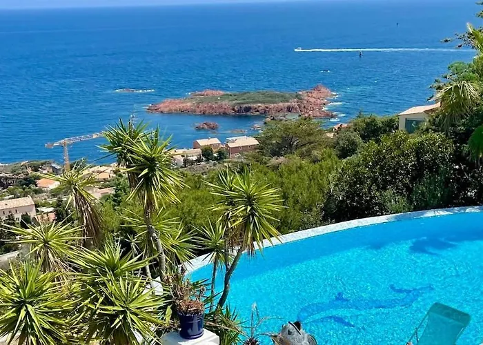 Villa Prestigious With An Incredible Sea View *