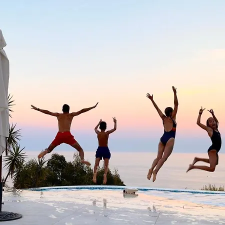 Prestigious With An Incredible Sea View Villa *