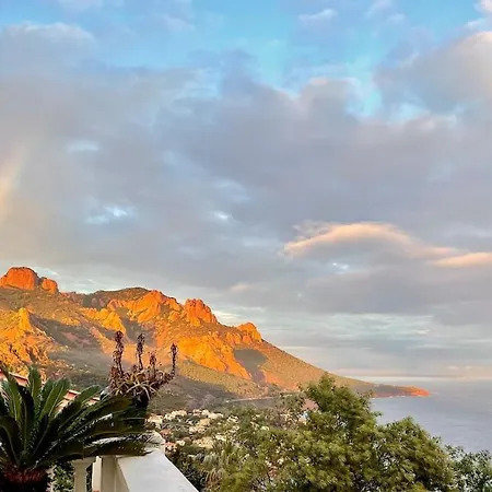 Prestigious With An Incredible Sea View