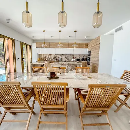 Villa Luxueuse Panoramique, Vue Imprenable Sur La Mer, Piscine, 6 A Antheor