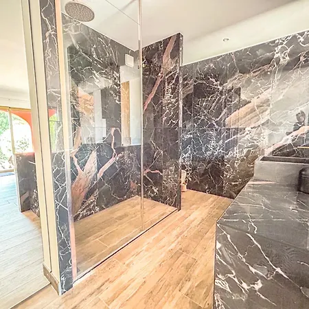 Villa Luxueuse Panoramique, Vue Imprenable Sur La Mer, Piscine, 6 A Antheor *