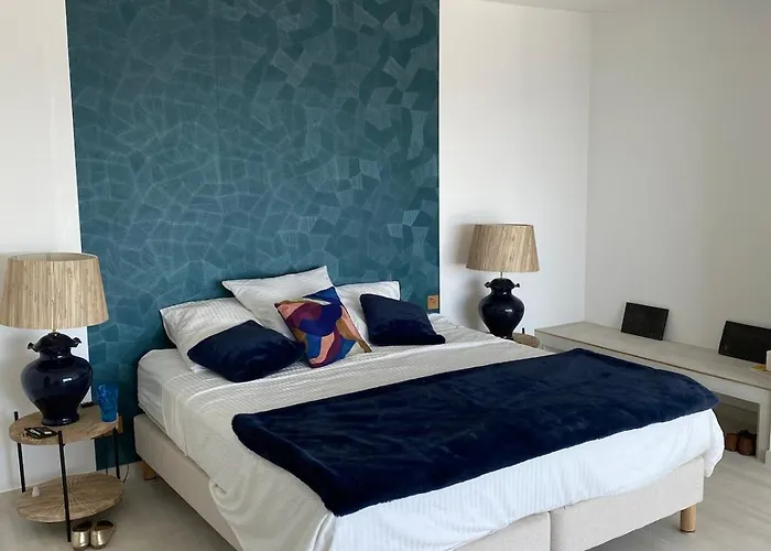 Prestigious With An Incredible Sea View Villa *