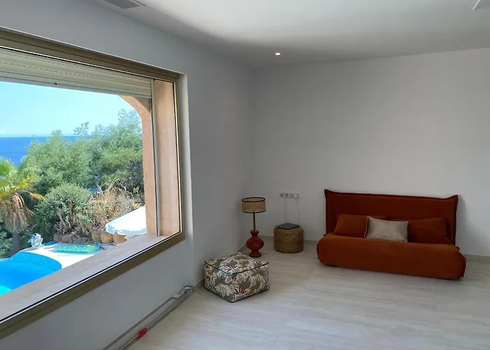 Prestigious With An Incredible Sea View