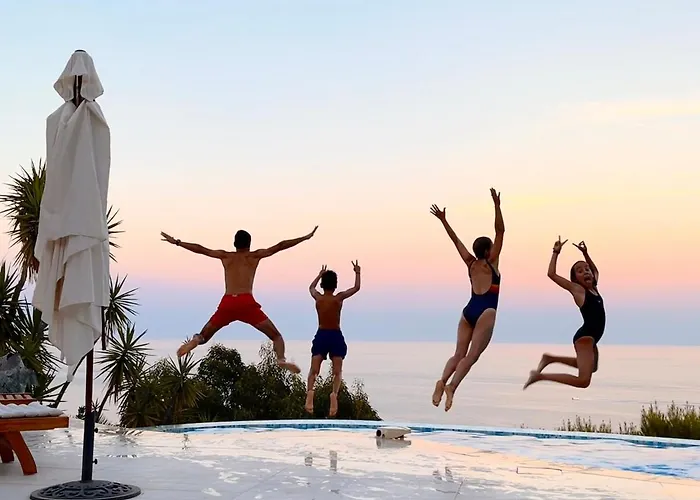 Prestigious With An Incredible Sea View Villa *