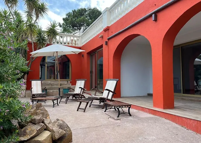 Prestigious With An Incredible Sea View Saint-Raphaël