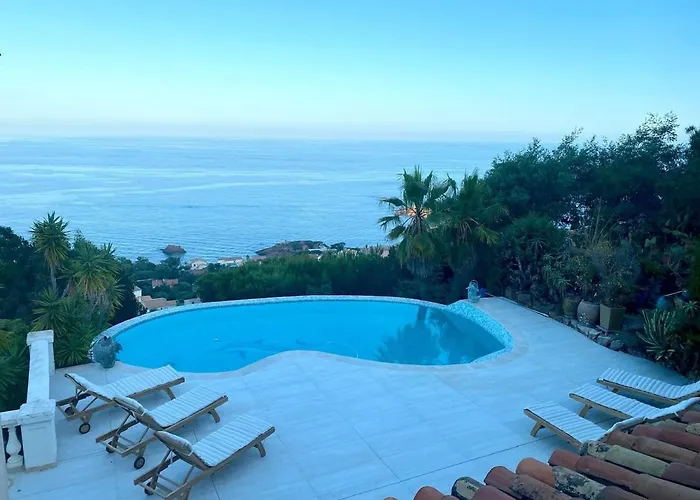 Villa Prestigious With An Incredible Sea View Saint-Raphaël