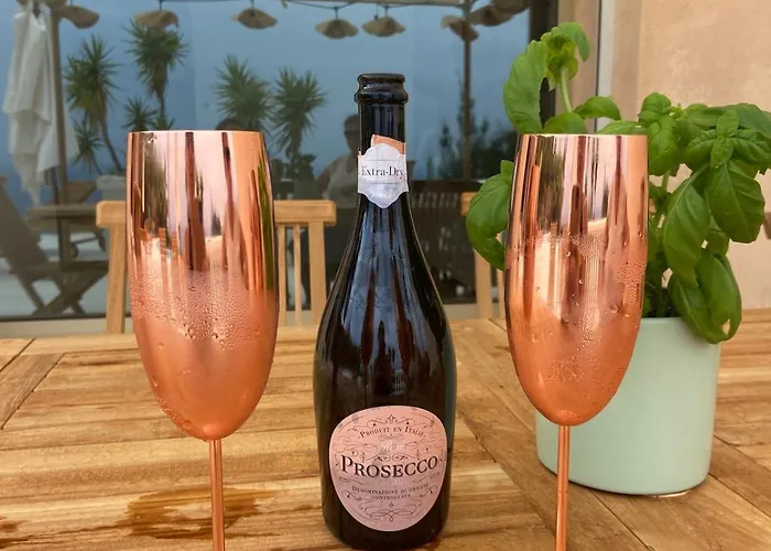 Prestigious With An Incredible Sea View *