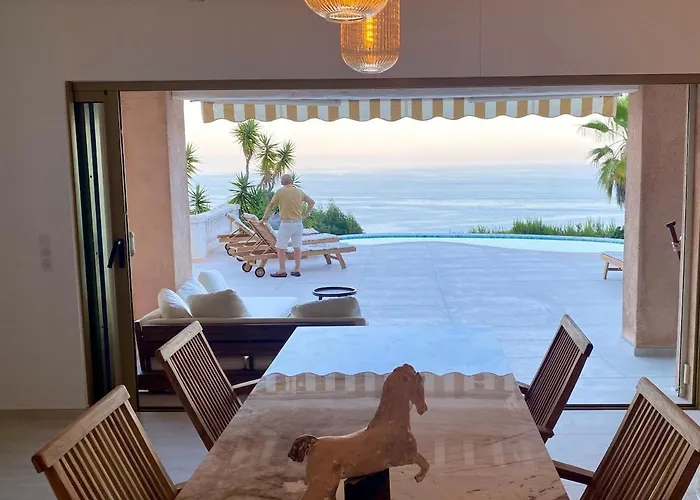 Prestigious With An Incredible Sea View